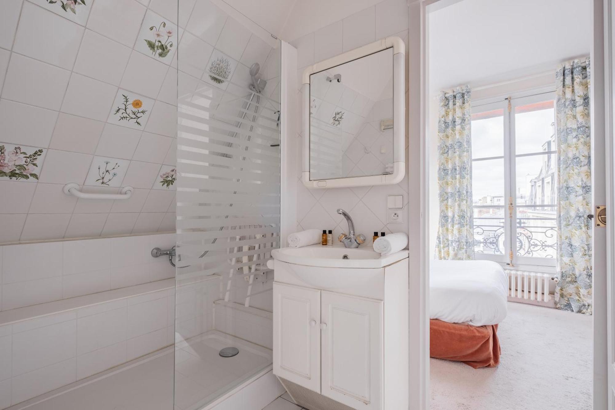 Veeve - Haussmannian Heights Appartement Parijs